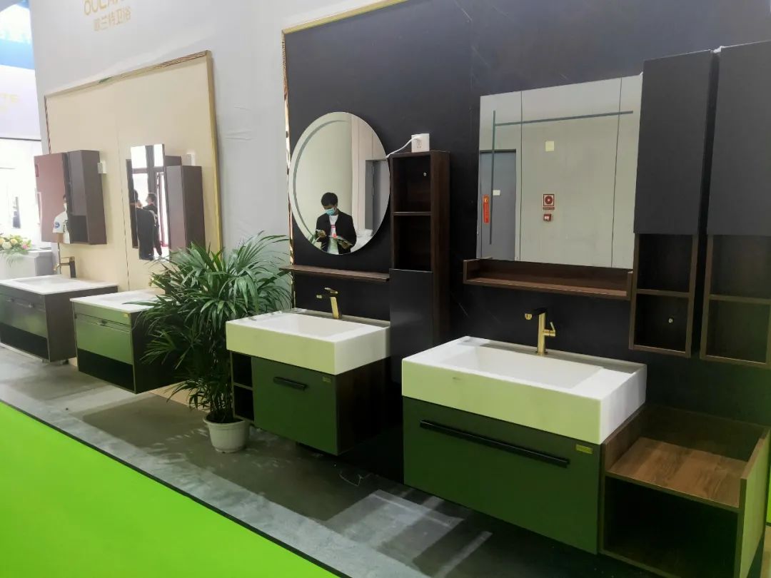 高定風口下，巖板是否會成為瓷磚行業進軍定制家居產業的“殺手锏”？(圖10)